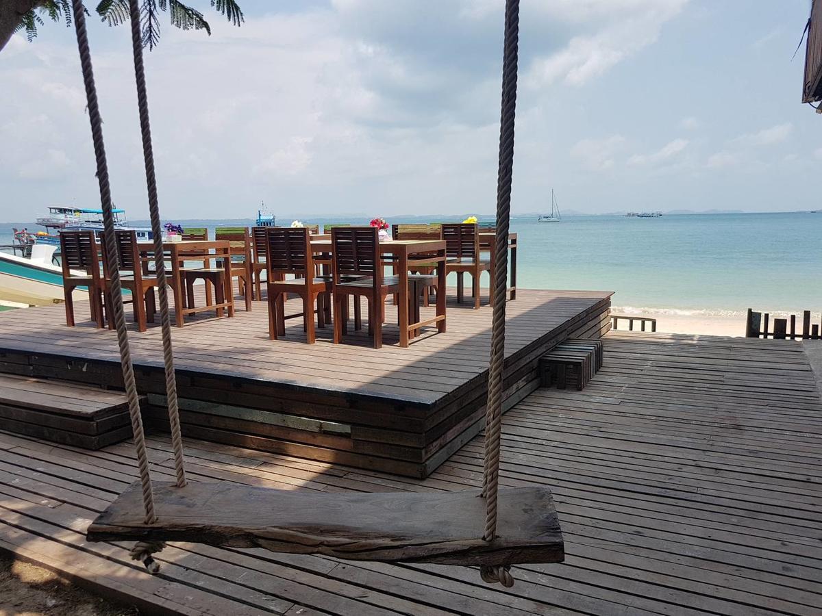 Hotel Baan Rom Talay Made' à Ko Samet Extérieur photo